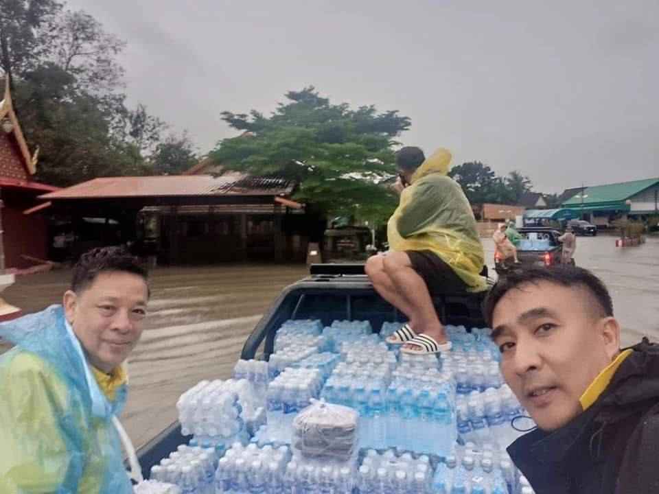 สส.นครศรีธรรมราช รทสช. เผยสถานการณ์น้ำท่วมยังไม่น่าวางใจ เร่งให้ความช่วยเหลือผู้ประสบภัย 4