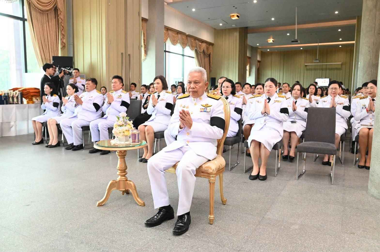 ประธานสภาผู้แทนราษฎร นำข้าราชการและบุคลากรฯ พร้อมใจทำบุญถวายเป็นพระราชกุศล เนื่องในวันสำคัญเดือนตุลาคม 4