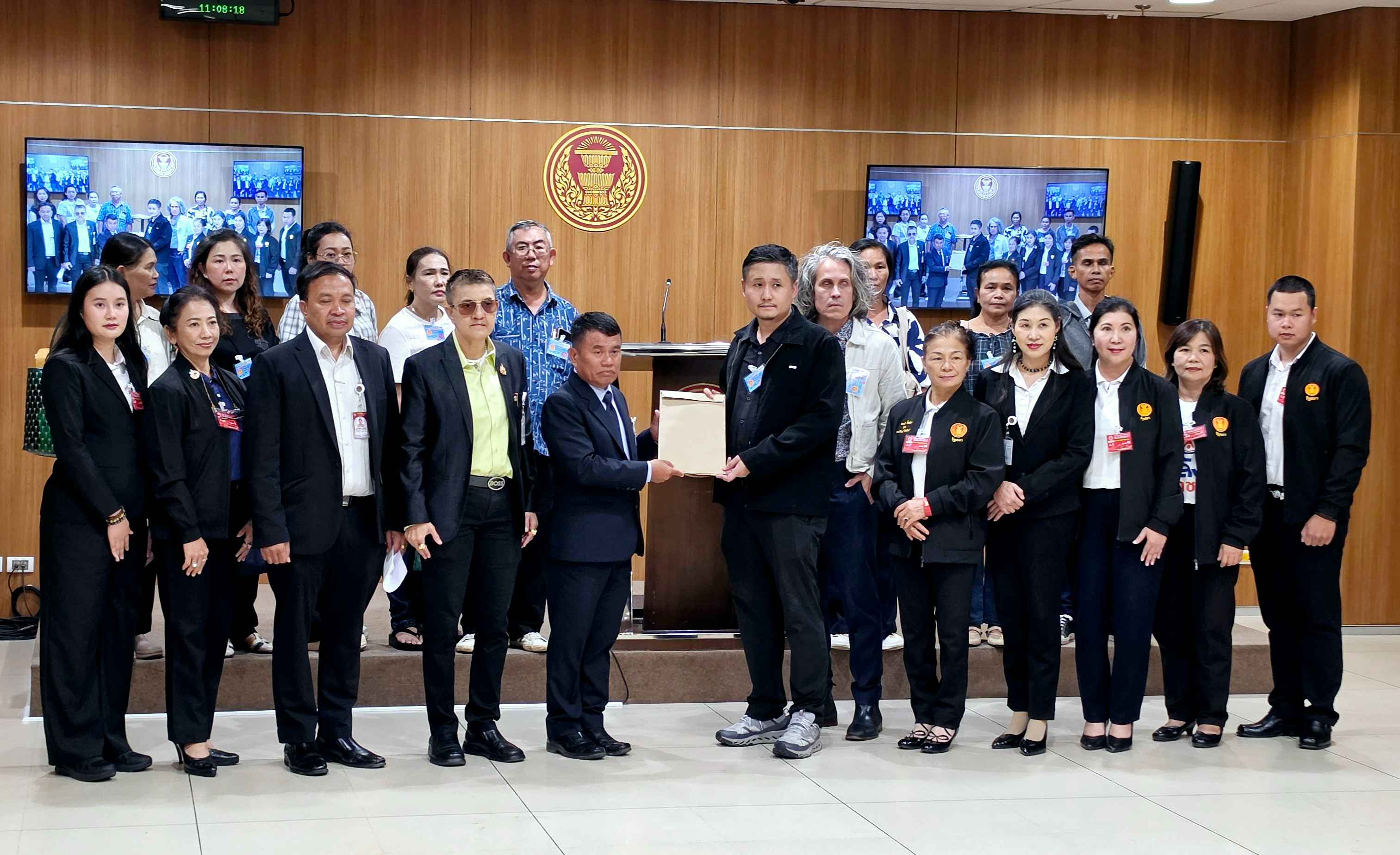 มูลนิธิอิมมานูเอล ร้อง กมธ.การแรงงาน สภาผู้แทนราษฎร ตรวจสอบกรณีแรงงานไทยถูกล่อลวงไปค้ามนุษย์ในประเทศกัมพูชา แต่กลับถูกดำเนินคดีอาญาซ้ำเติม