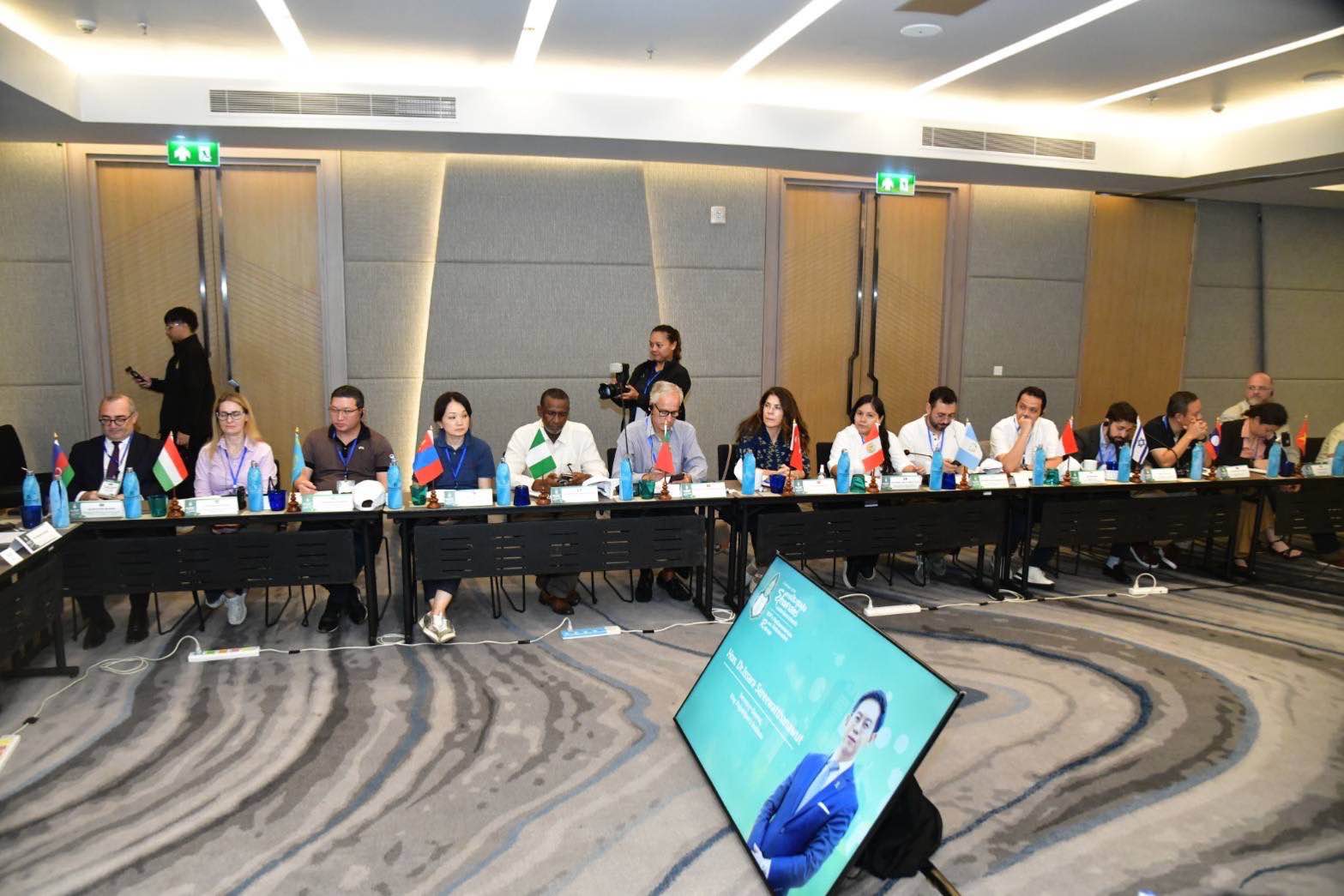 ประธานวุฒิสภาเปิดเวที KPI Retreat เชื่อมรัฐสภา–เอกอัครราชทูต 16 ประเทศ หนุน “การทูตรัฐสภา” สู่ความร่วมมือเป็นรูปธรรม 2