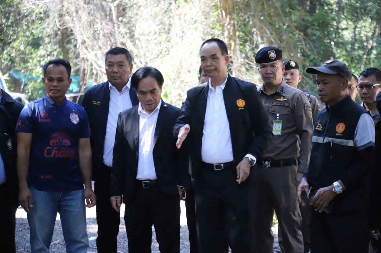 กมธ.การกฎหมายฯ วุฒิสภา ลงพื้นที่สุรินทร์ ติดตามปัญหายาเสพติดชายแดนไทย-กัมพูชา 3