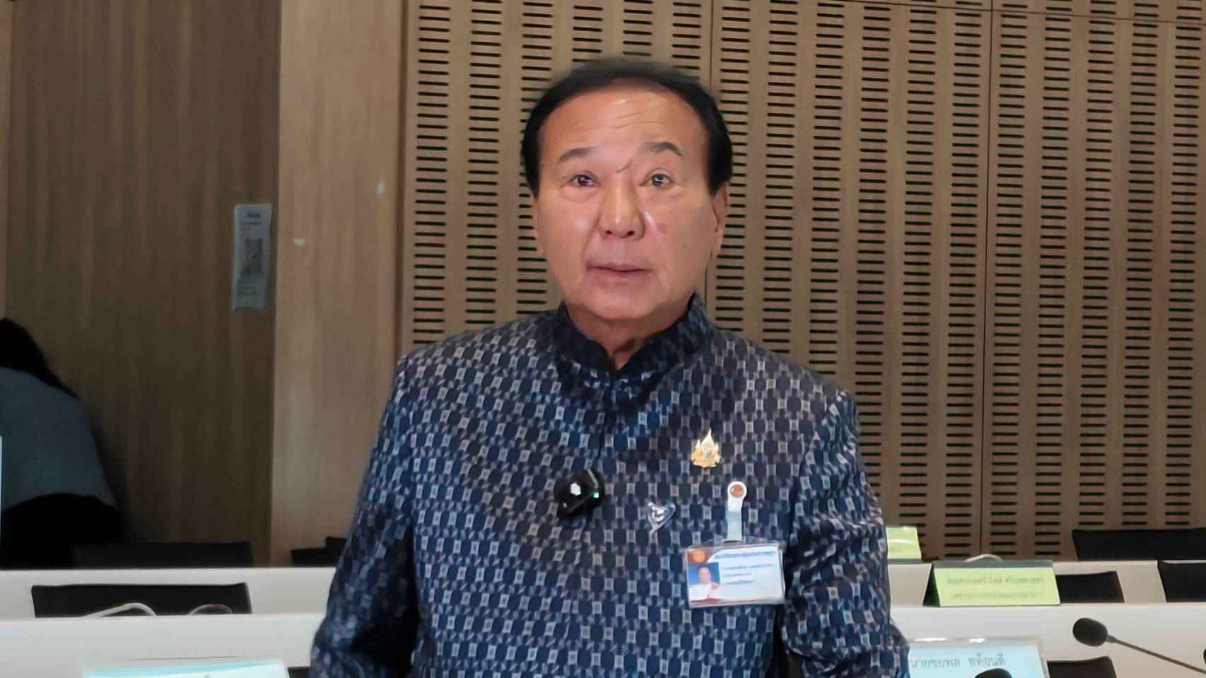 สส.มณเฑียร เชิญชวนเยาวชนสมัคร พลทหารอาสา ไม่จำกัดวุฒิ