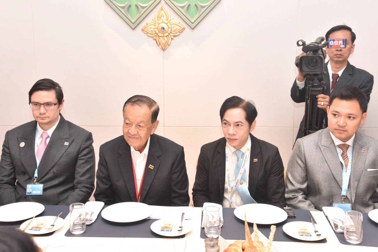 ประธานรัฐสภา หารือทวิภาคีกับประธานสภากัมพูชา เดินหน้าความร่วมมือนิติบัญญัติ 4