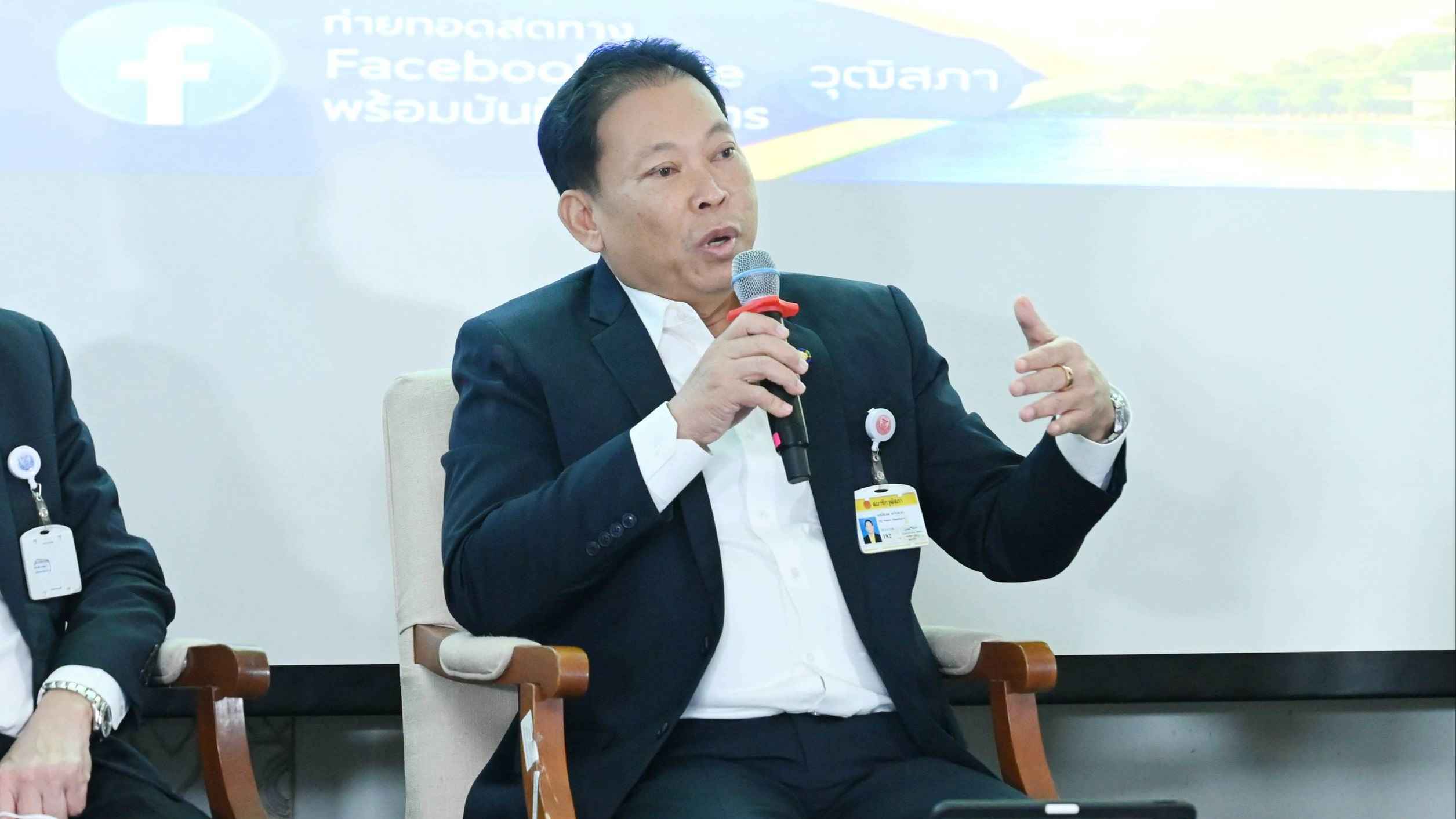 กมธ.สาธารณสุข วุฒิสภา จัดเสวนาสื่อสารข้อเท็จจริงและสร้างความเข้าใจต่อการปรับปรุงระบบหลักประกันสุขภาพแห่งชาติ - จัดเวทีแลกเปลี่ยนความเห็นปรับปรุงกฎหมายบัตรทอง 4