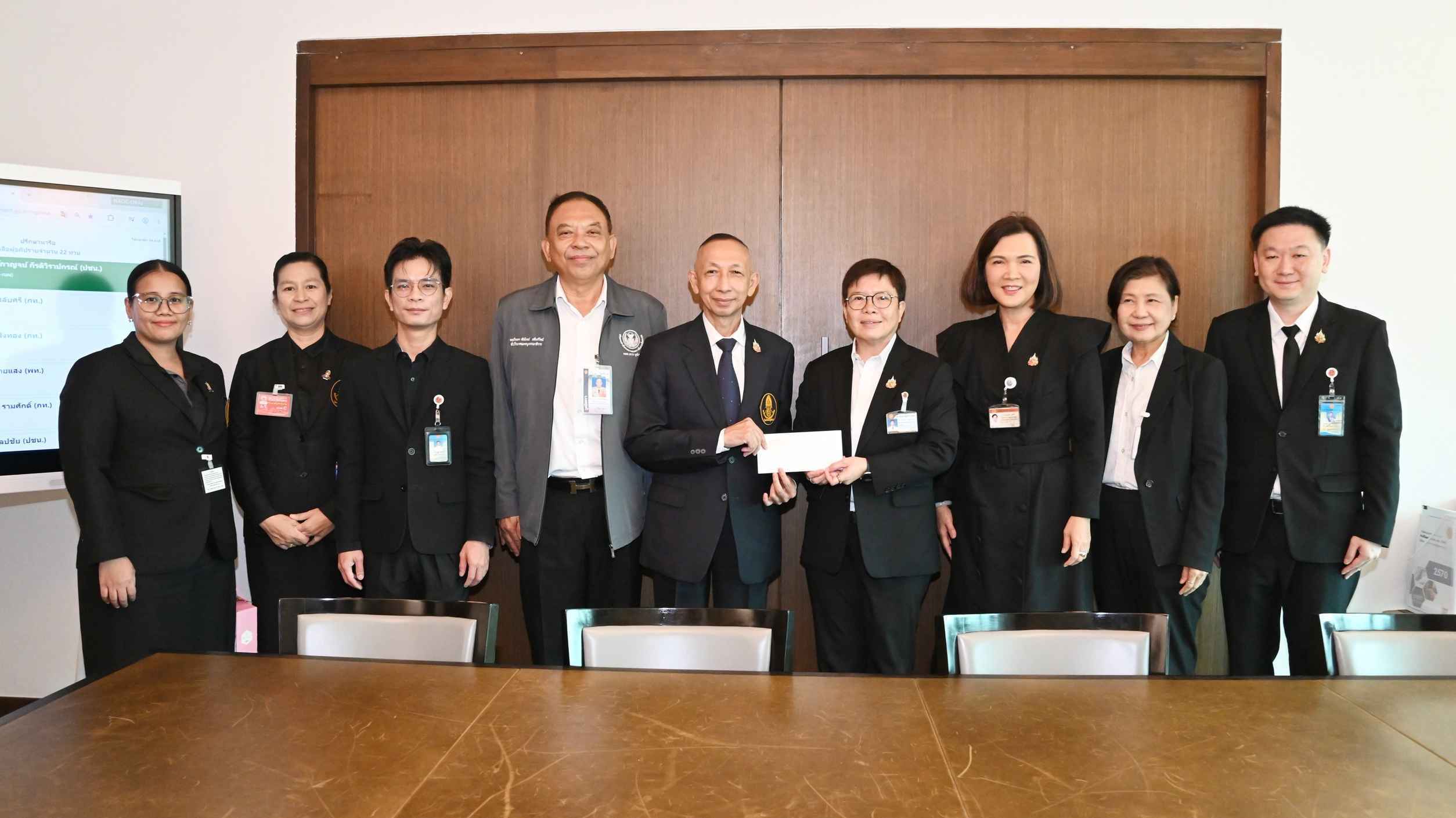 รองประธานสภาผู้แทนราษฎร คนที่หนึ่ง หารือสภาสังคมสงเคราะห์ฯ เตรียมประสานแก้ข้อจำกัดช่วยผู้ประสบภัย 2