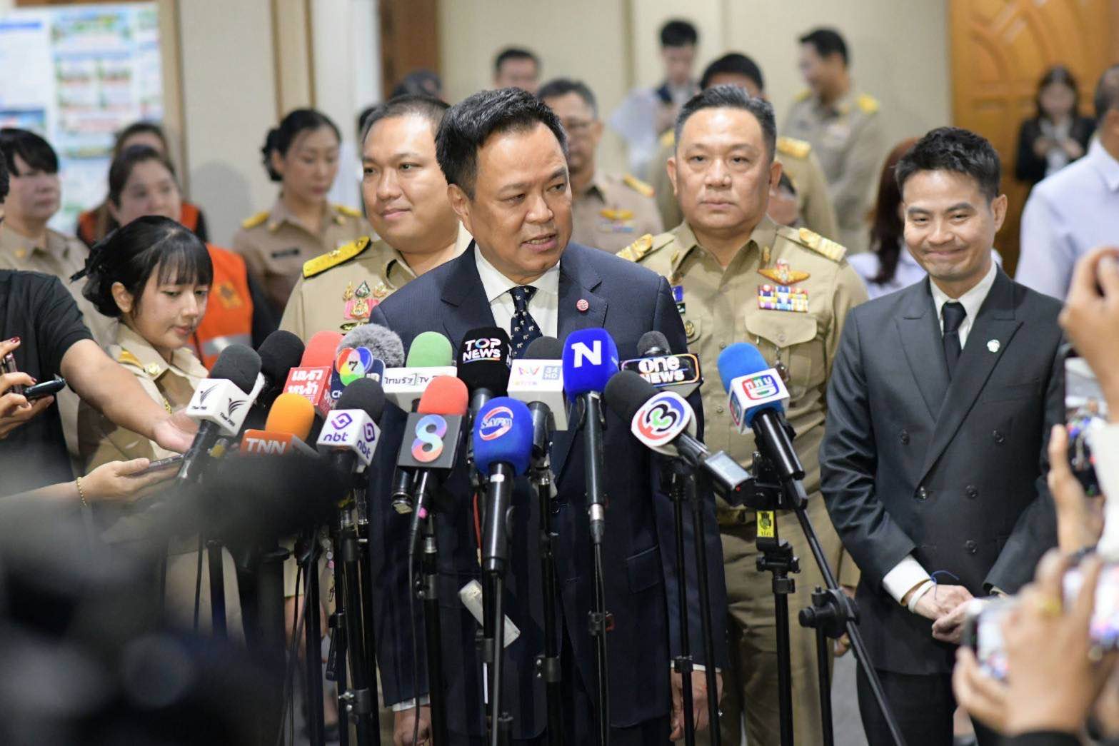 นายกฯ ติดตามน้ำท่วมภาคใต้ กำชับปรับปรุงคลอง ร.1 ให้ทันฤดูน้ำหลาก