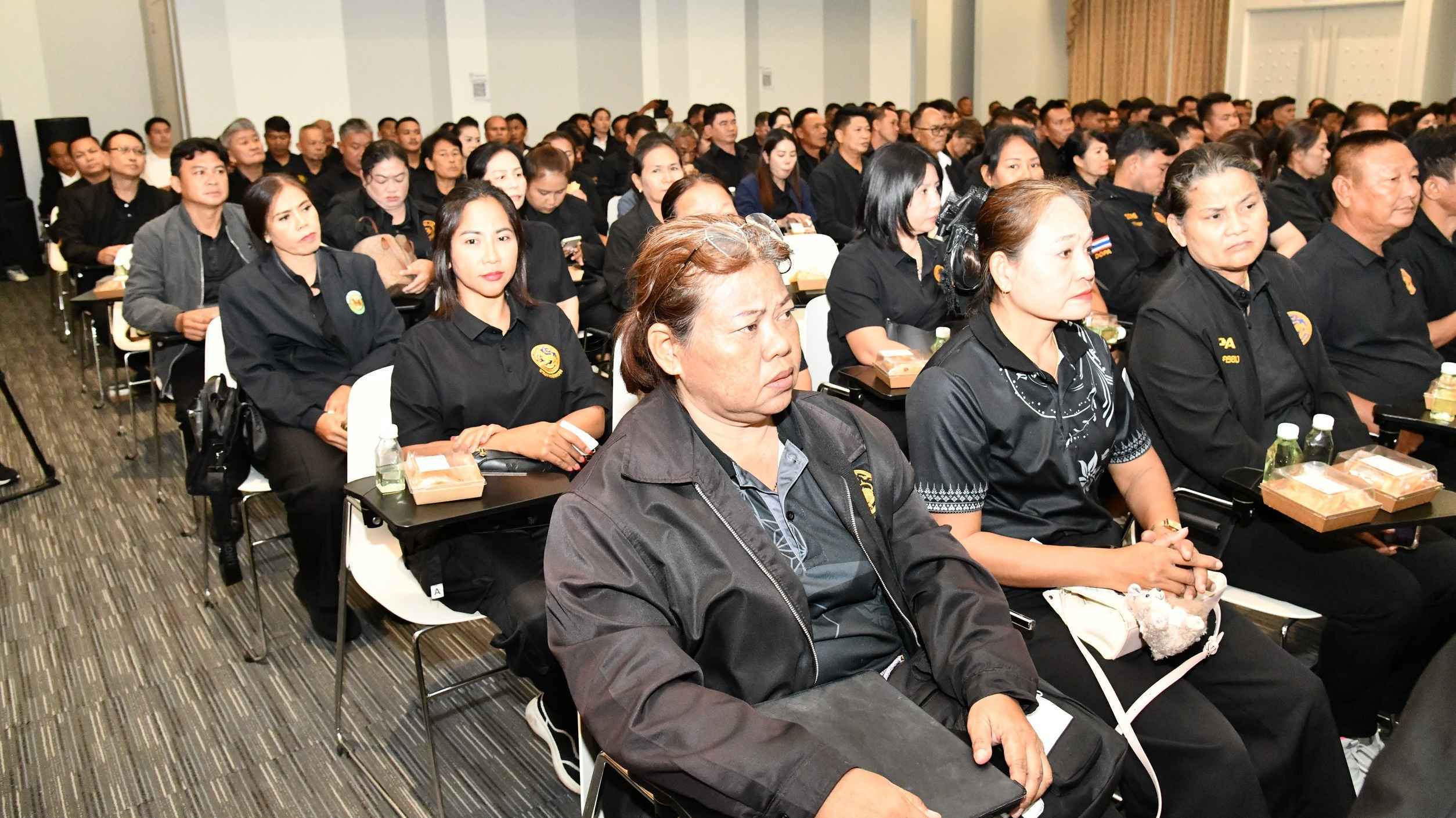 รองประธานสภาผู้แทนราษฎร คนที่หนึ่ง ต้อนรับผู้นำท้องถิ่น ร่วมสัมมนาเสริมความรู้บทบาทฝ่ายนิติบัญญัติ 4